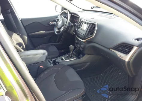 2015 Jeep Cherokee Latitude из США, поврежденный, VIN 1C4PJMCB2FW601044